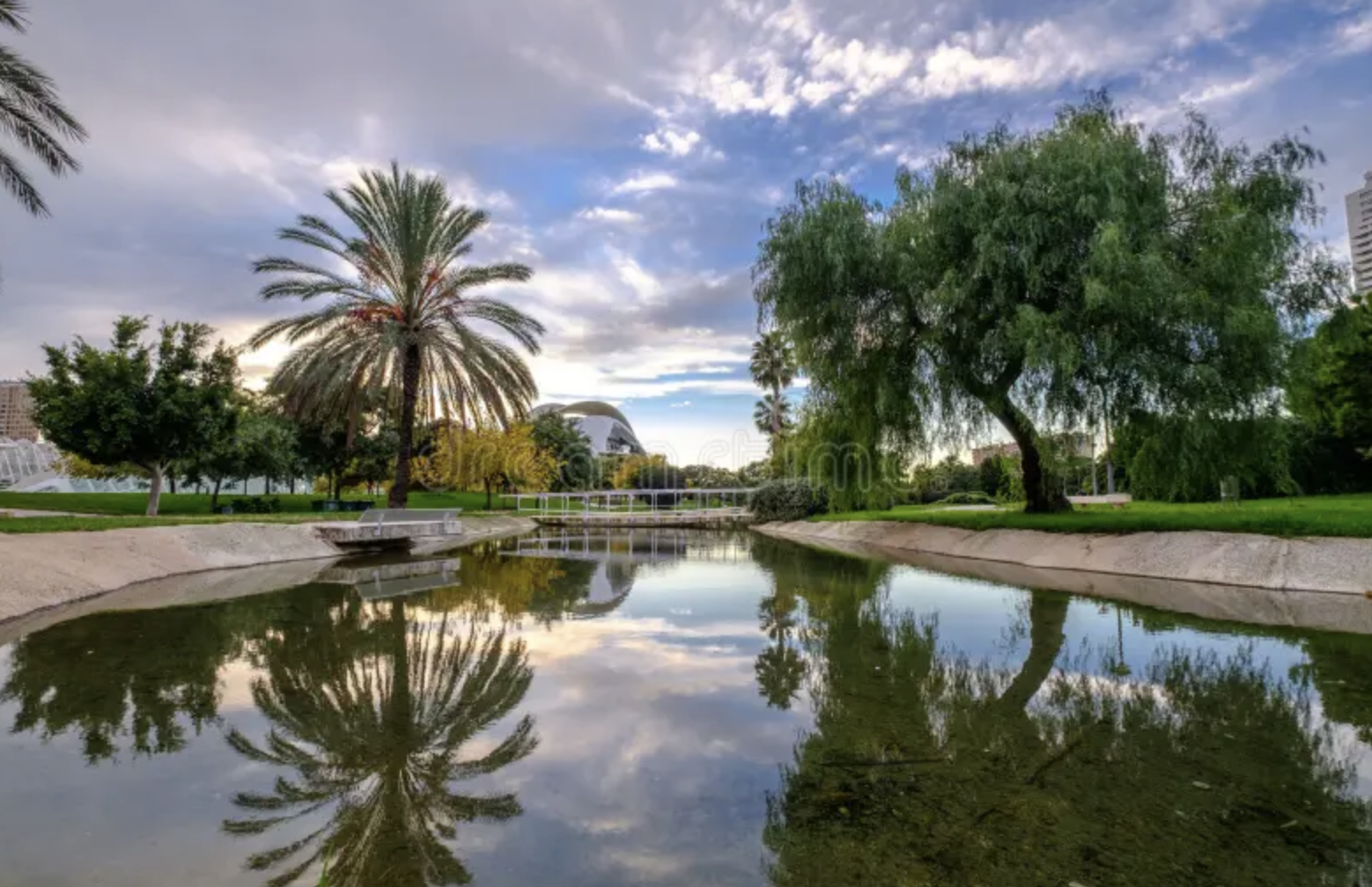 The Turia Gardens in Valencia: nine kilometres of car-free park where the river ran before the city moved it